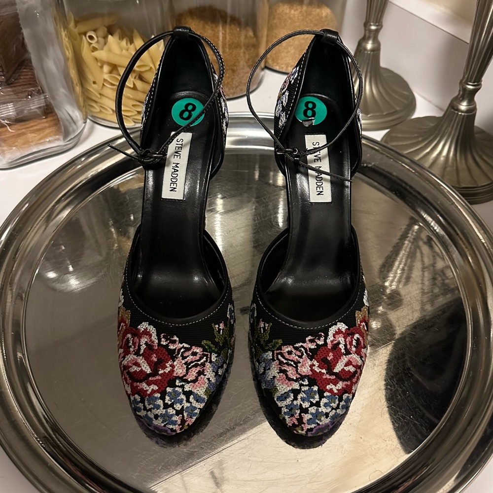 Steve Madden RETTRO Stilettos Limited Edition